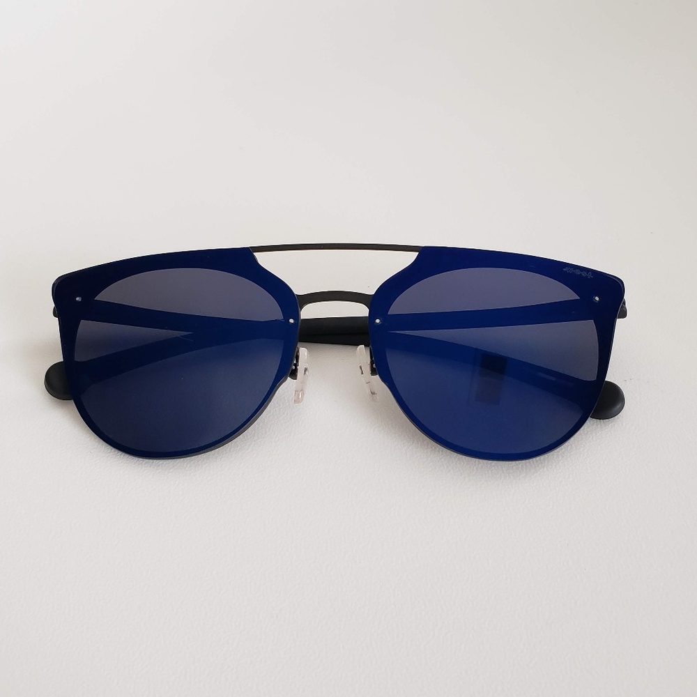 Mulco Blue Mirror Ultra-lightweight Sunglasses - Picture 2 of 9